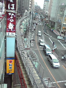 武蔵小金井駅南口商店街　3/30 3