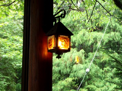 カフェテラスのランプ