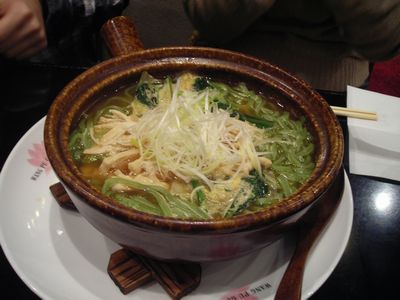 08-01-03_蒸し鶏翡翠麺.jpg