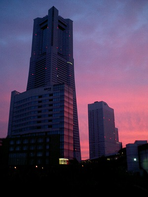 夕日 ランドマークタワー 風景