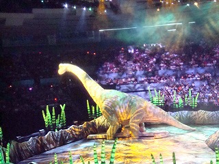 WALKING WITH DINOSAURS