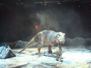 WALKING WITH DINOSAURS