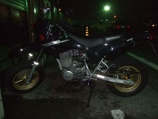 xr100