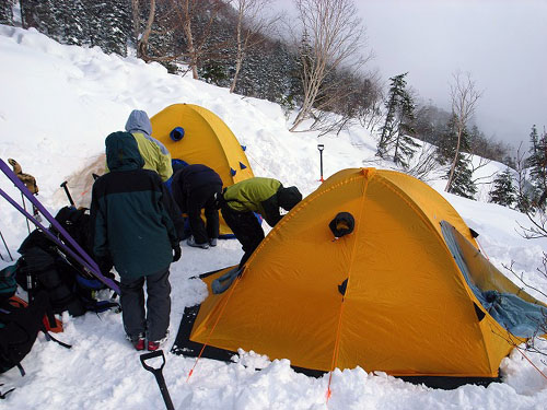 白馬 栂池 雪中キャンプ 冬用テント 花を訪ねる山旅 楽天ブログ