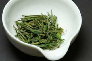 安吉白茶茶葉