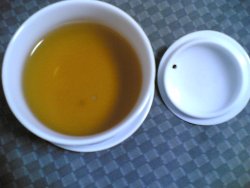 茶香坊烏龍茶茶水