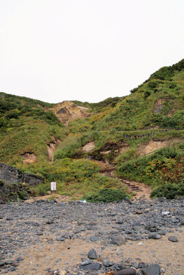 島武夷海岸の遊歩道