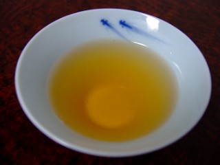 冶堂の台湾烏龍茶茶水