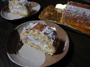 1.29.ロールケーキ.JPG