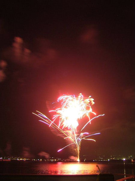 室民納涼花火大会2011.10.JPG