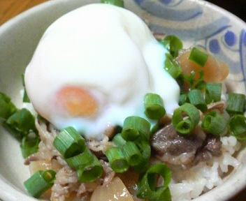 ねぎ玉牛丼