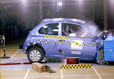 マーチ　ncap