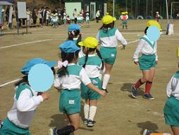 歩ｻｯｶｰ大会年中2