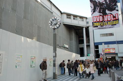 akiba090111a.jpg