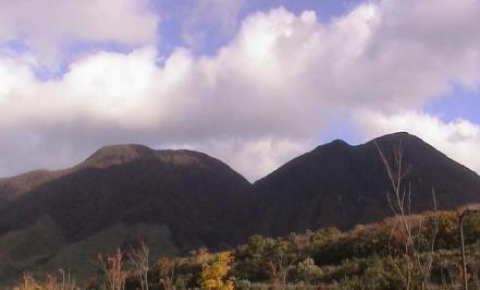 由布岳パーキングエリアから
