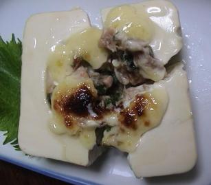 豆腐の器のサラダグラタン
