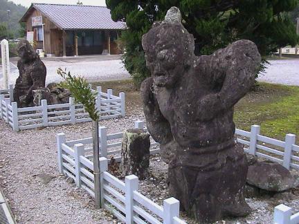 臼杵石仏 (1).jpg