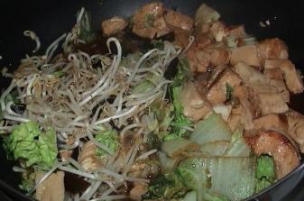 豆腐、白菜、もやしの卵とじ (1).jpg