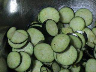 茄子のナッちゃん漬け