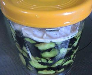 茄子のからし漬け