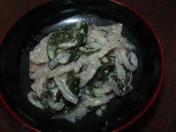 わかめ味噌と糸コンの和え物