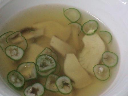 エビの殻でエコスープ (1).JPG