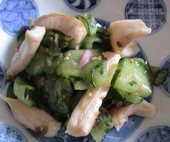娘の料理　キュウリとエリンギの酢の物