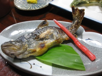 大久保の茶屋　岩魚の塩焼き