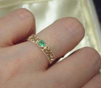 エメラルドリング