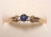 サファイア？K10のリング