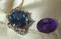 アメシストとロンドンブルートパーズ