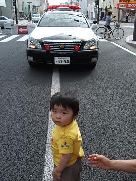 パトカー