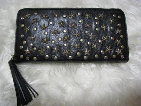 スタッズ財布☆