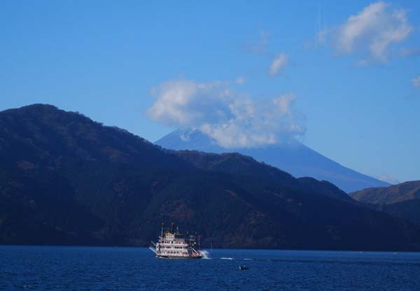 芦ノ湖の富士山.jpg