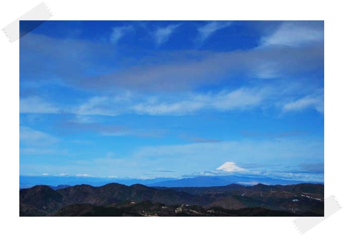 大室山から見る富士山.jpg