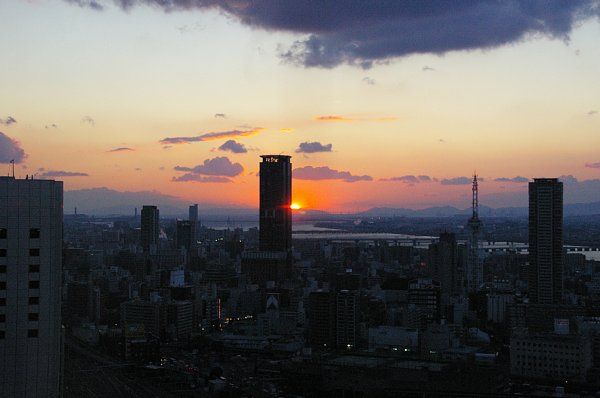 大阪夕日022.jpg