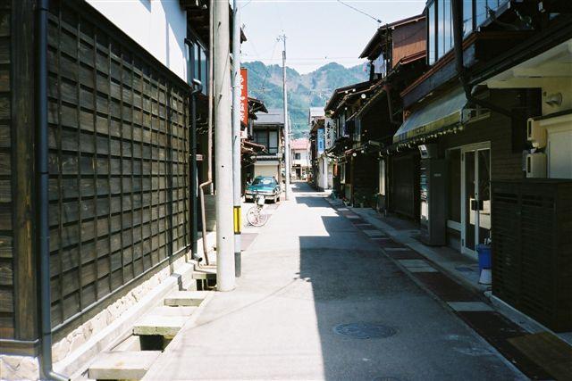 古川の町並み　b1