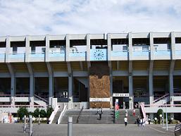 瑞穂公園陸上競技場