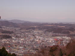 山頂からの展望・小川町の町並