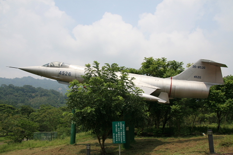 F-104J