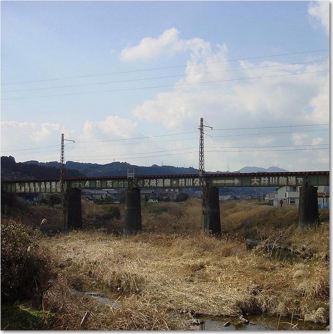 24コピーつき鉄橋.JPG