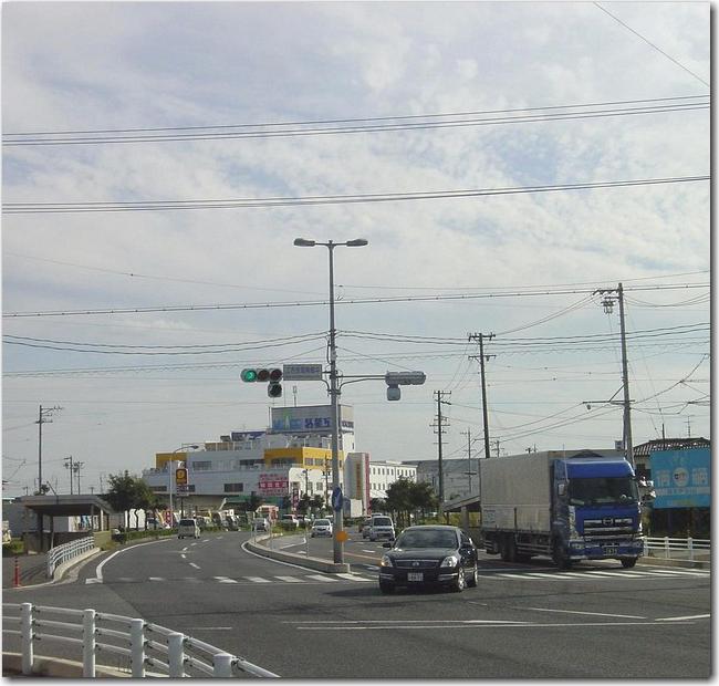10交差点.JPG