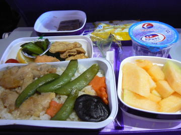 中国東方航空の機内食写真（ＭＵ５３０／名古屋-上海）