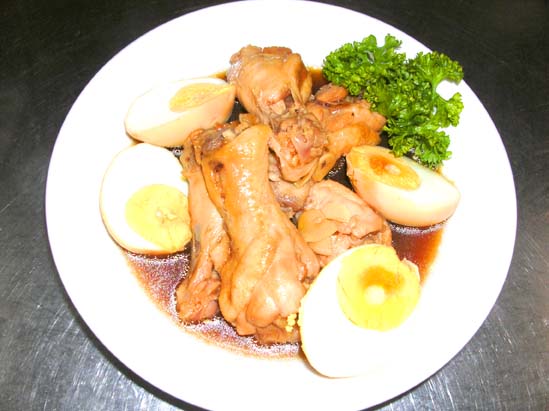 鶏と卵の黒酢煮