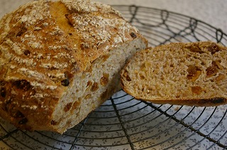 ライ麦＆フィグのカンパーニュ