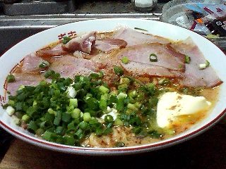 ピリカラみそラーメン