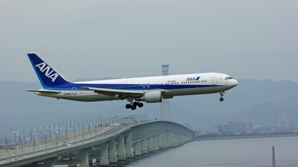 関空　到着機２