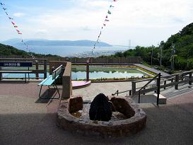 IMG_8198ふんすい広場-s.JPG