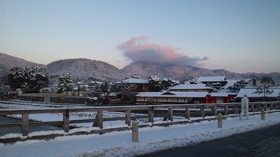 雪の愛宕山