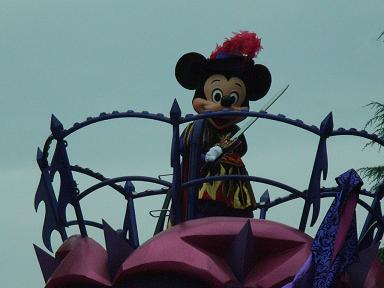 ハロウィン　ミッキー　剣